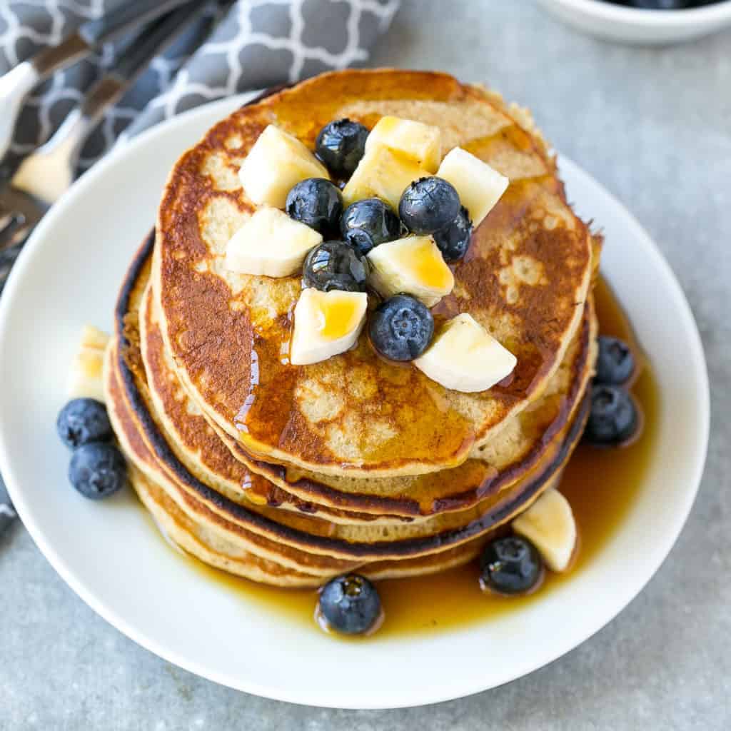 easy blueberry pancakes