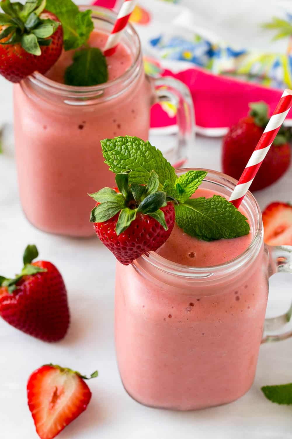 easy to make strawberry smoothie