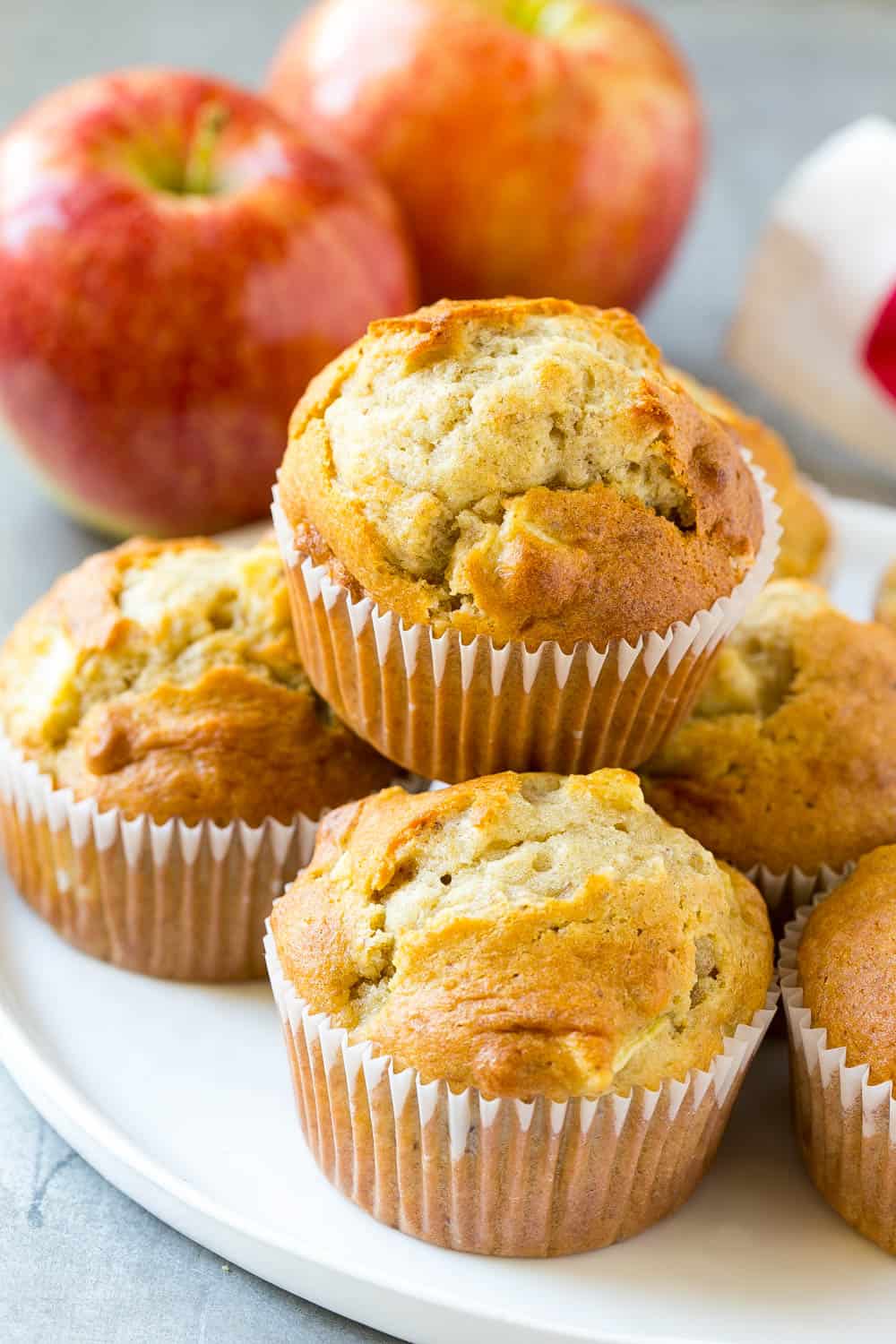 Healthy Cinnamon Apple Mini Muffins