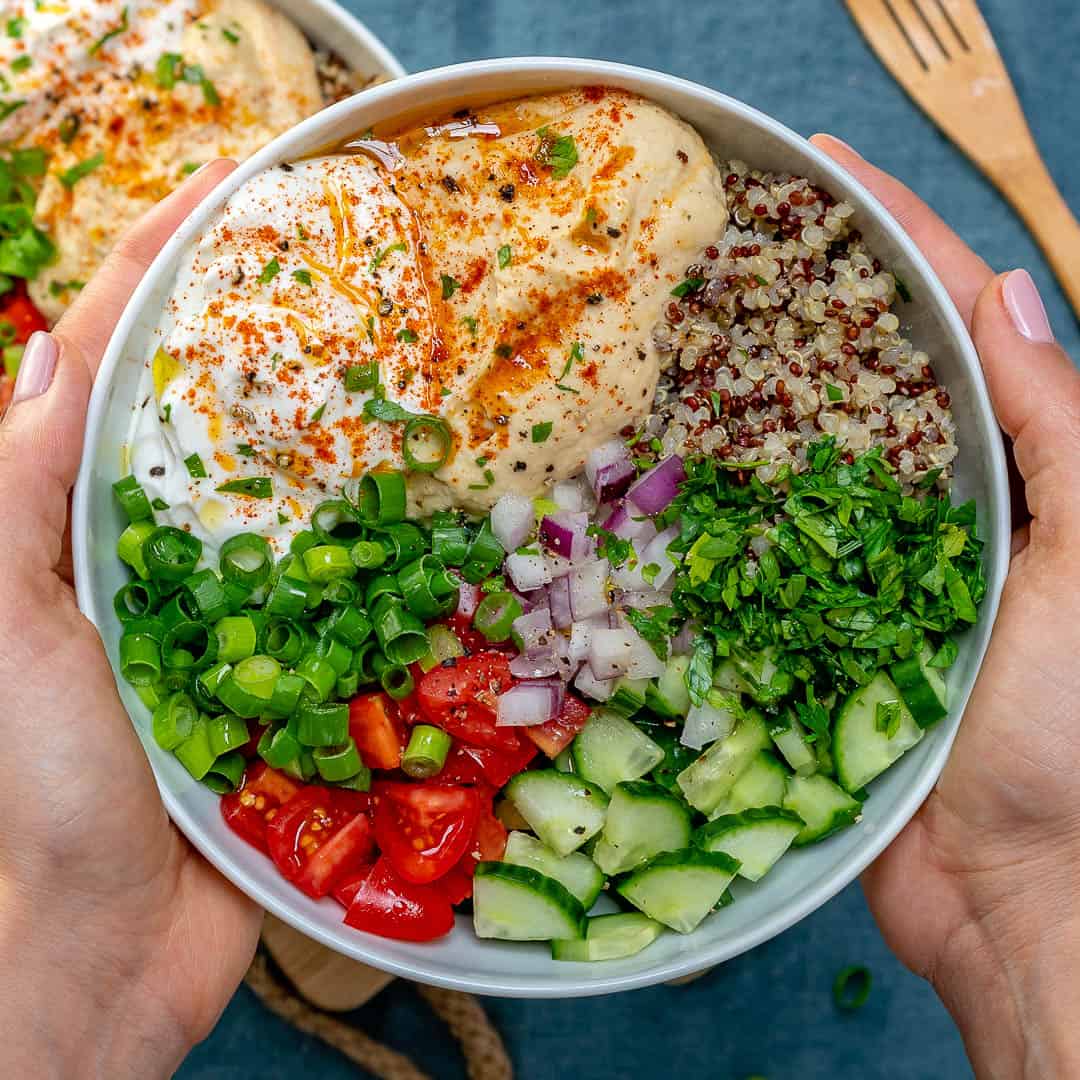 Quick chicken hummus bowl recipe