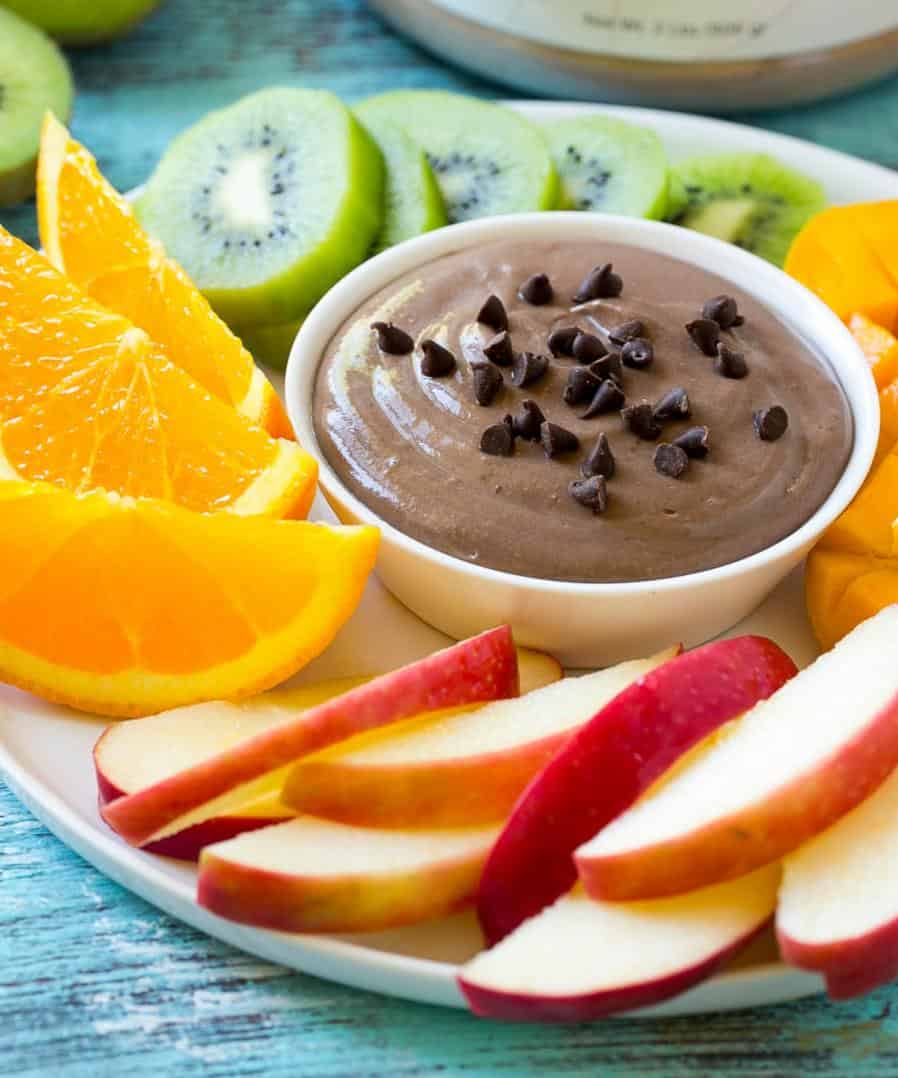 https://healthyfitnessmeals.com/wp-content/uploads/2018/08/instagram-In-Stream_Tall___chocolate-fruit-dip.jpg