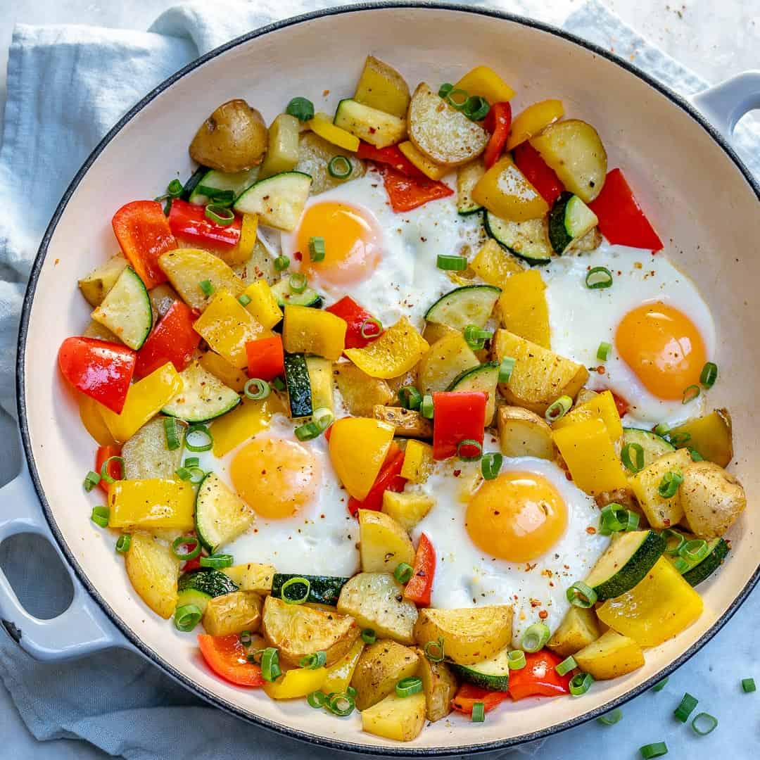 One-Pan Breakfast Skillet with Vegetables & Eggs