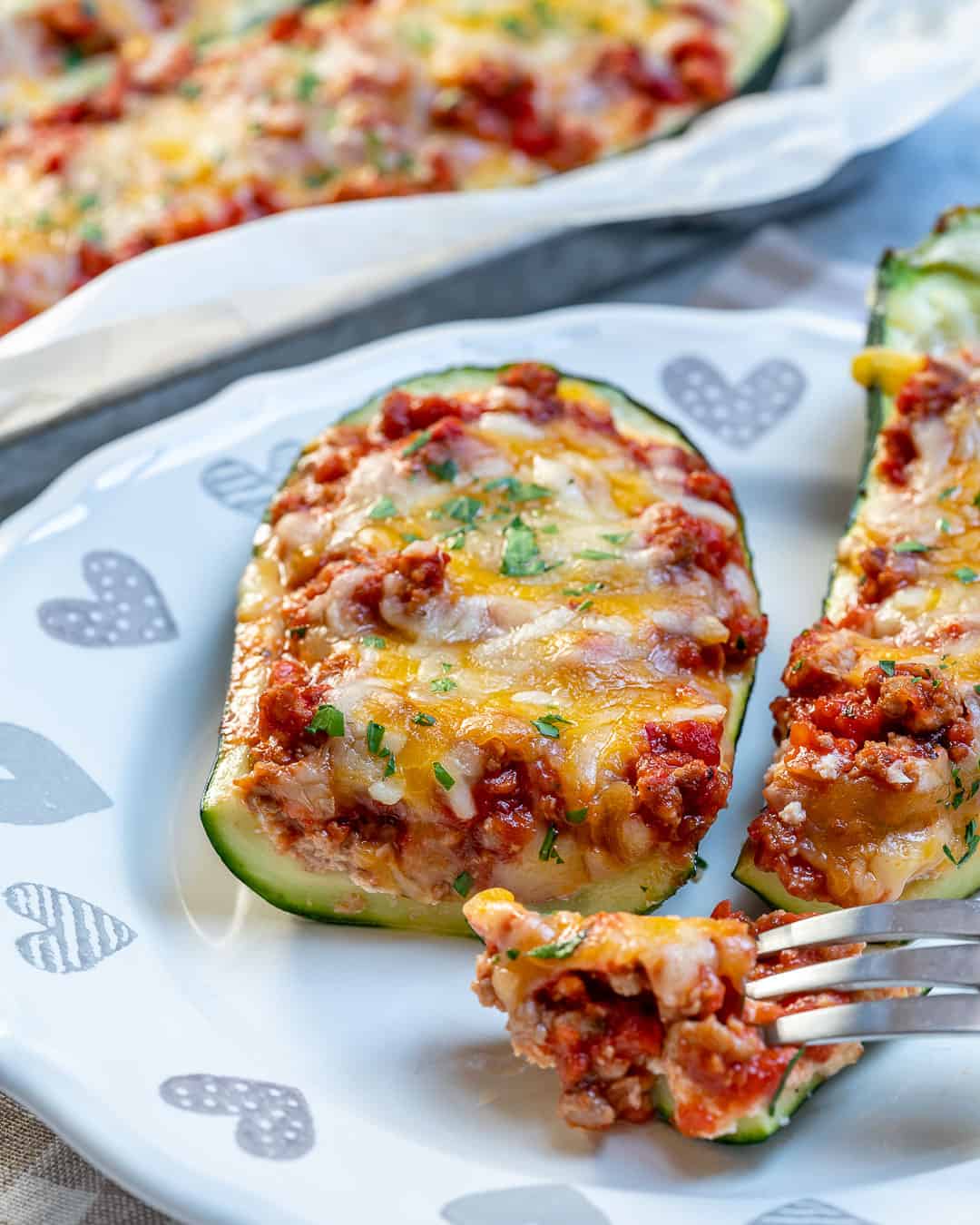 easy Zucchini lasagna boats