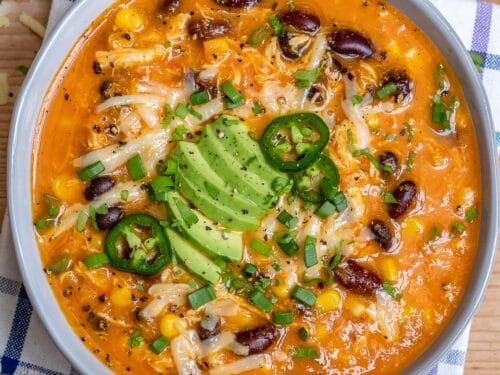 https://healthyfitnessmeals.com/wp-content/uploads/2019/03/Creamy-chicken-enchilada-soup-500x375.jpg