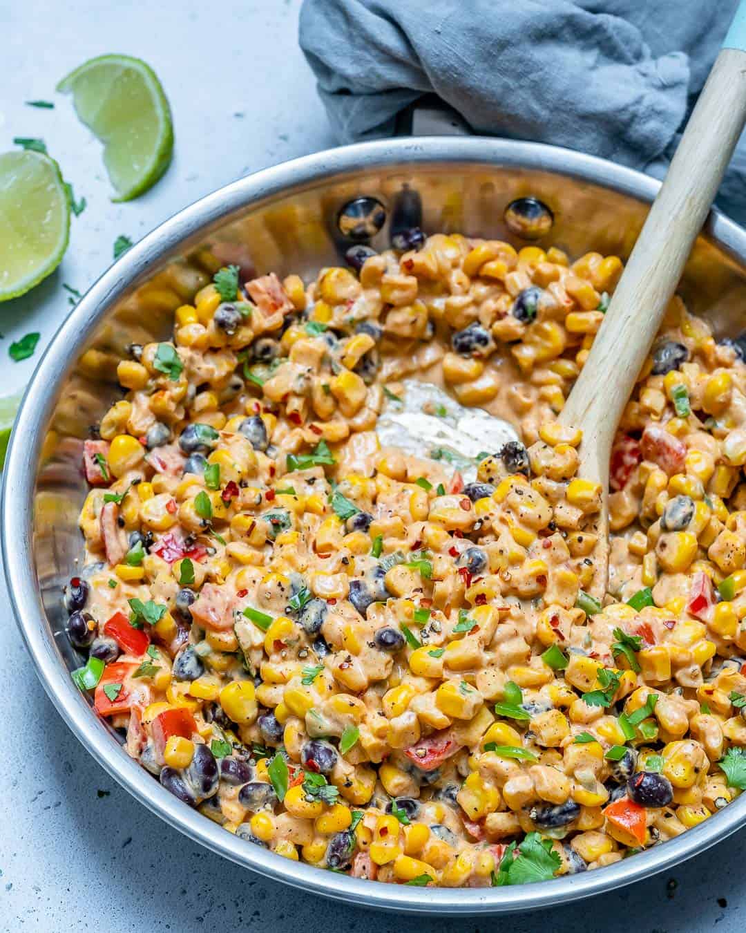 https://healthyfitnessmeals.com/wp-content/uploads/2019/05/Creamy-southern-street-corn-skillet-9.jpg