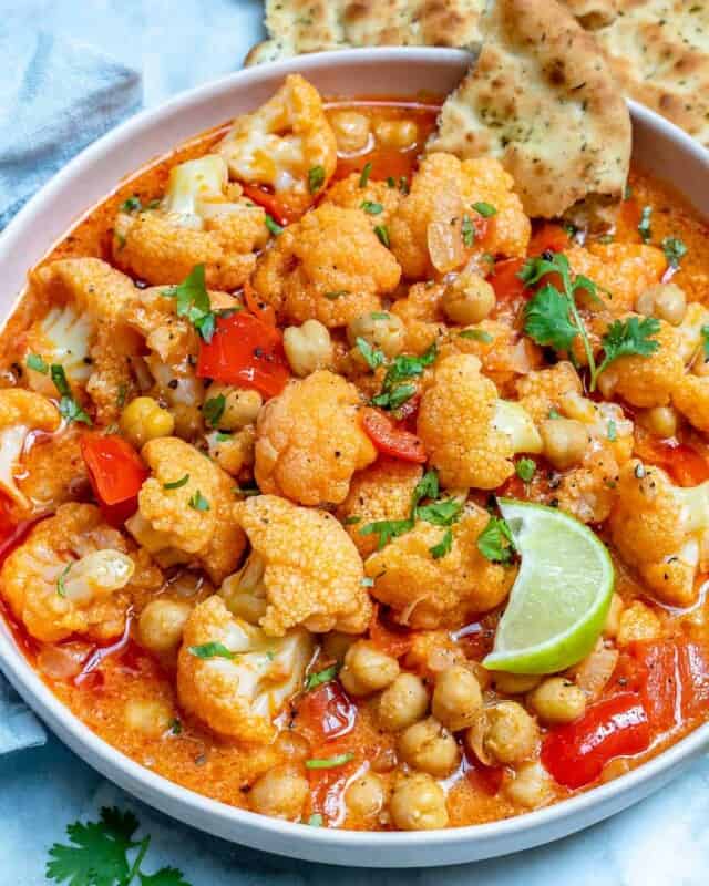 Creamy Chickpea Cauliflower Curry {VEGAN} | Healthy Fitness Meals