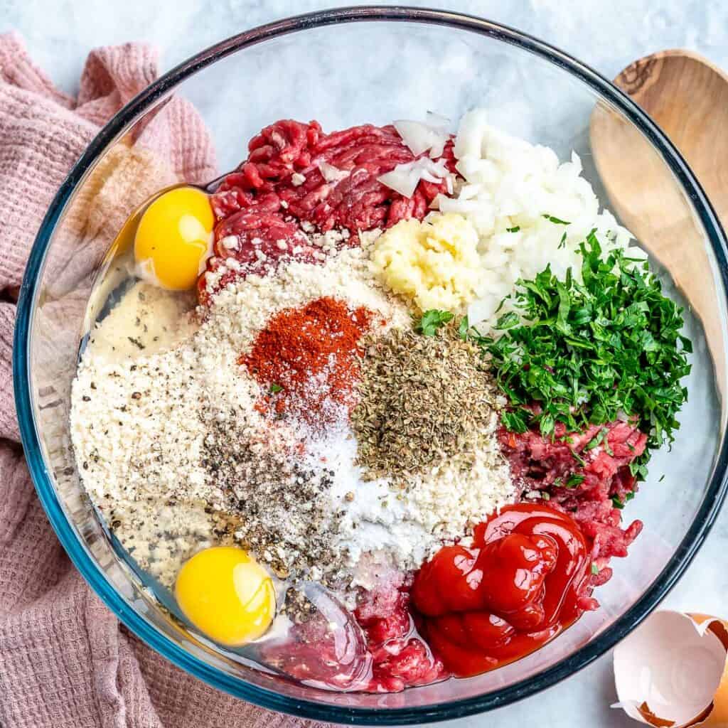 meatloaf recipe ingredients in a bowl