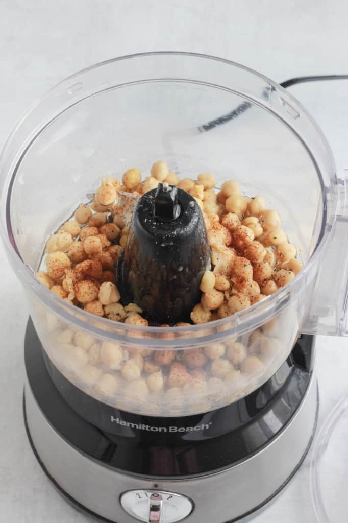 chickpeas in food processor