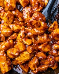 chicken cooked with the sweet and sour sauce