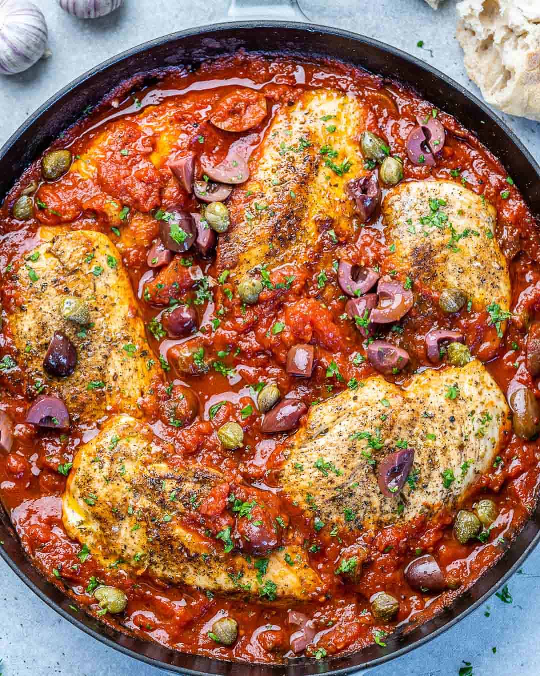 Easy Chicken Puttanesca Recipe Healthy Fitness Meals