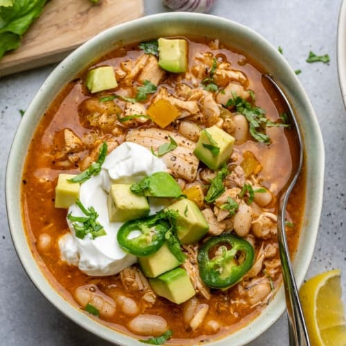 Easy and Delicious White Bean Turkey Chili | Healthy Fitness Meals