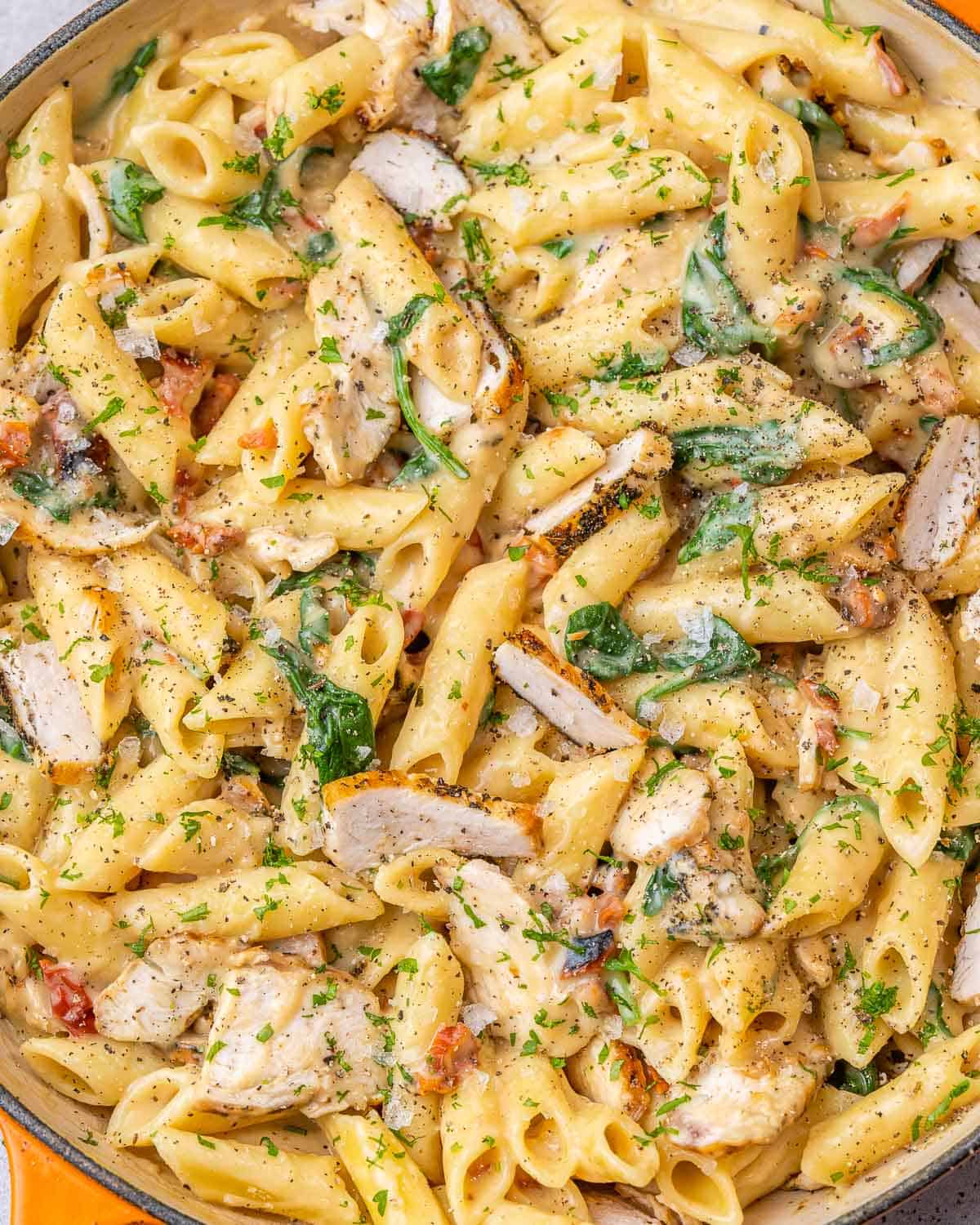 Easy Chicken Spinach Pasta Recipe | Healthy Fitness Meals