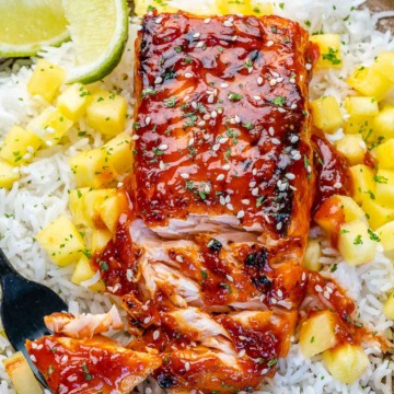 top view bbq salmon with rice