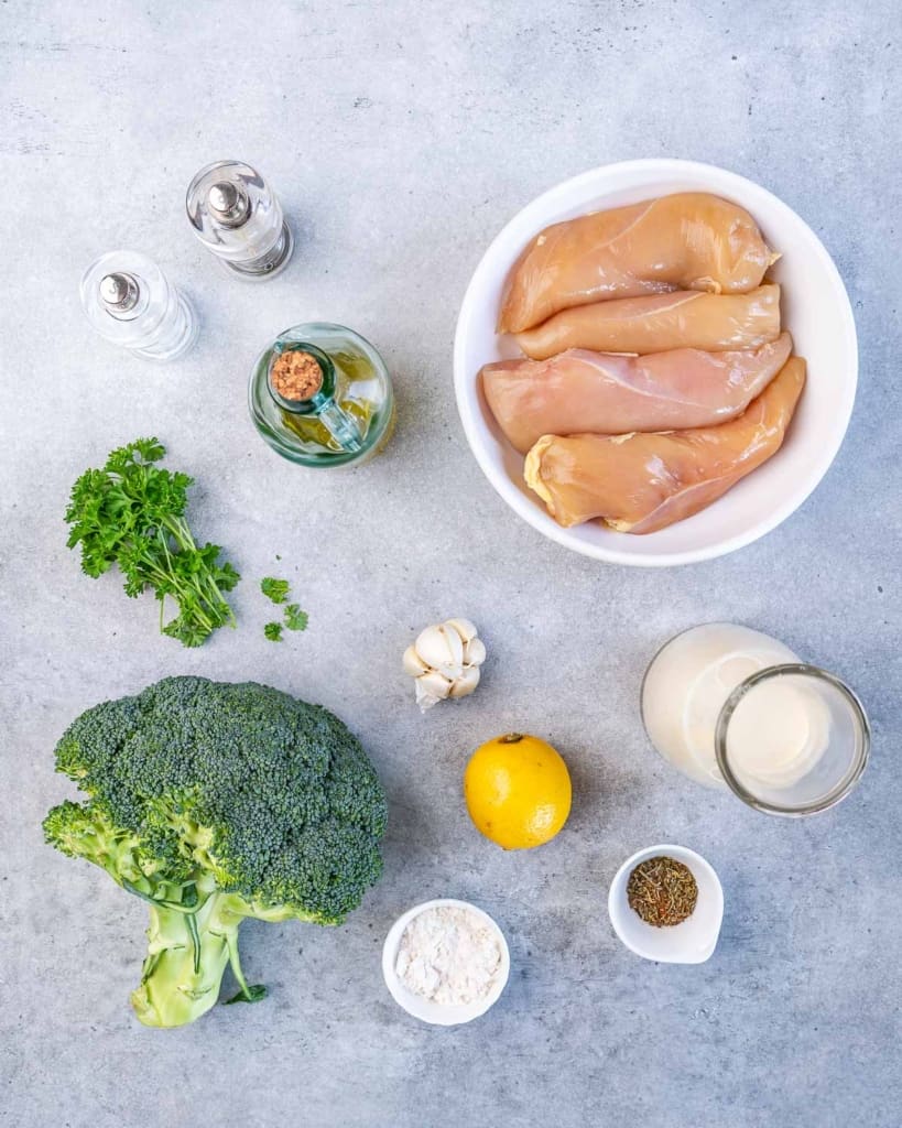 ingredients to make creamy chicken and broccoli
