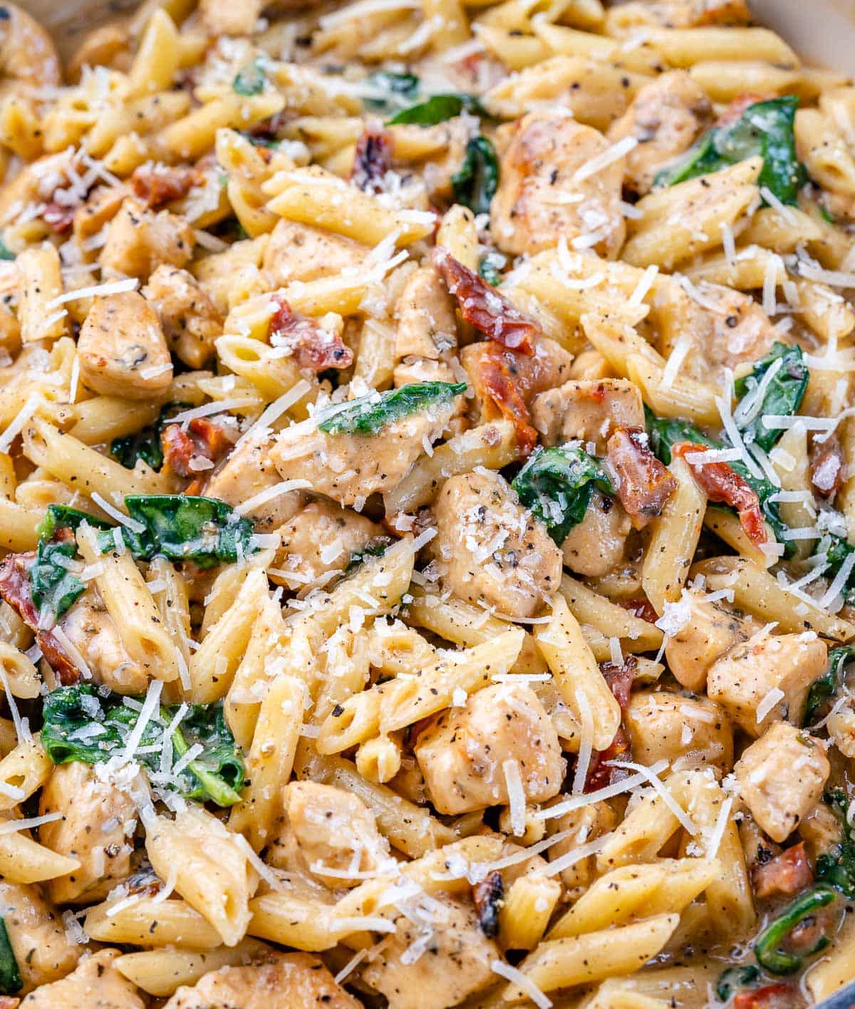Healthy Creamy Tuscan Chicken Pasta | Healthy Fitness Meals