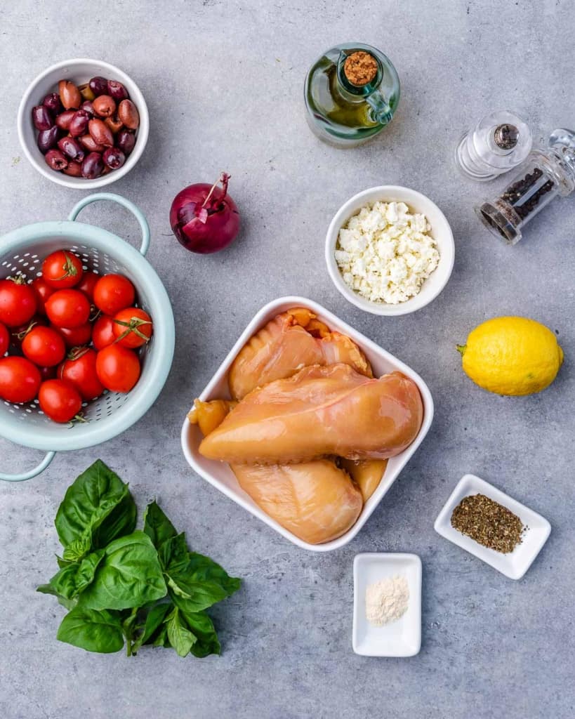 ingredients to make the greek style baked chicken breast