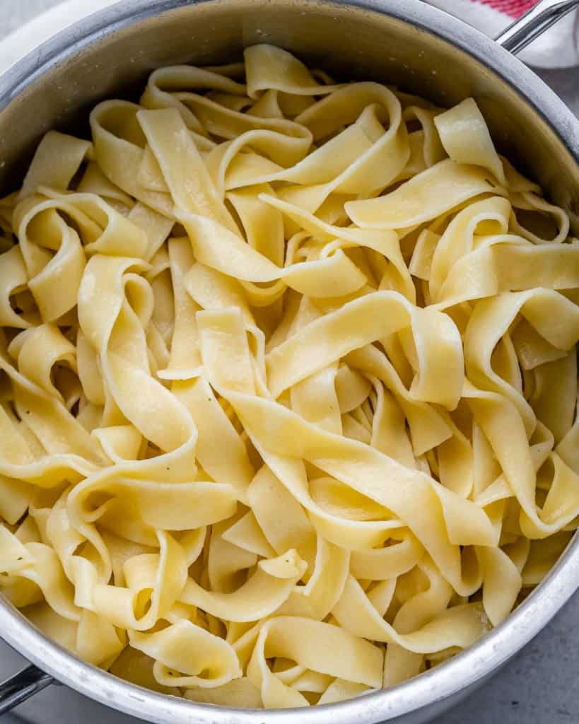 cooked fettuccine pasta in a pot
