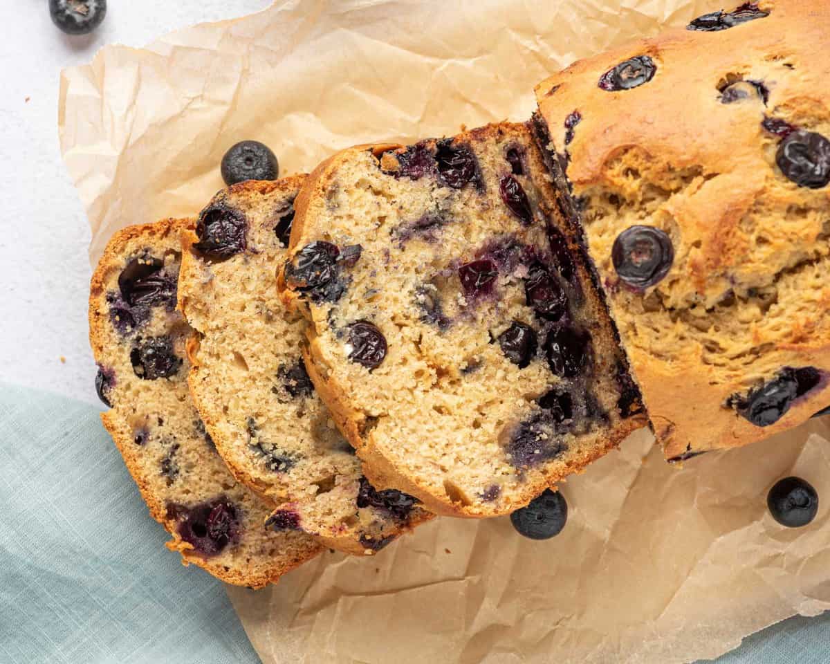 Healthy Blueberry Banana Bread - Healthy Fitness Meals
