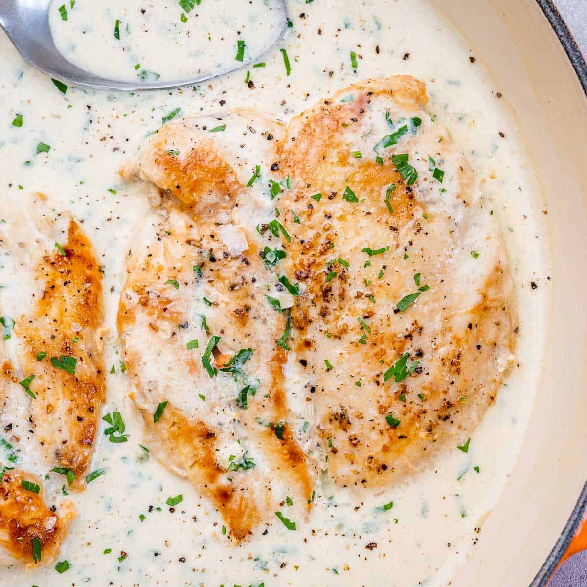 Creamy Garlic Chicken Breast Skillet - Healthy Fitness Meals