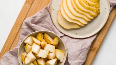 How to Cut a Pear in Half, into Slices, Cubed and Fancy