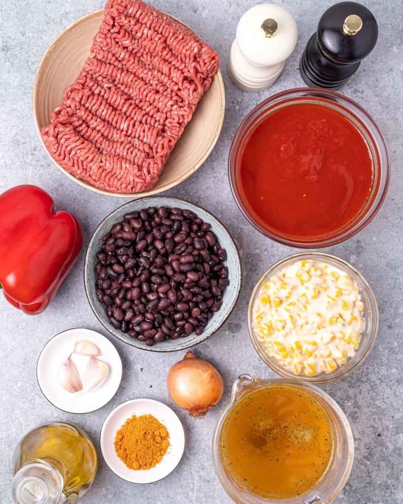 Ingredients needed to make beef enchilada soup.