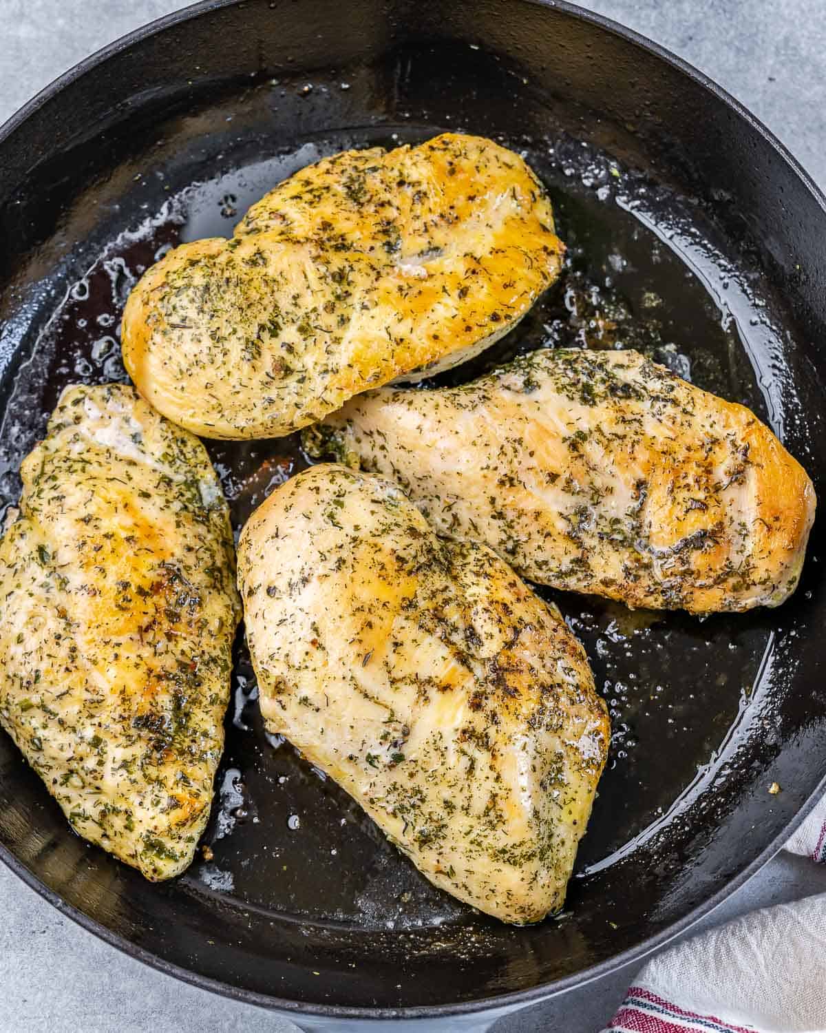 Garlic Butter Chicken Skillet - Healthy Fitness Meals