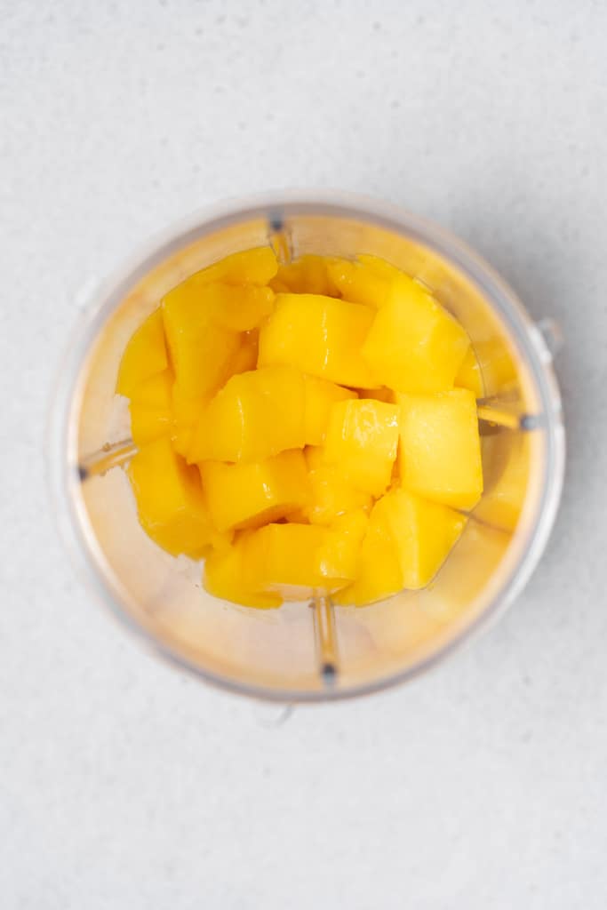 mango chunks in blender