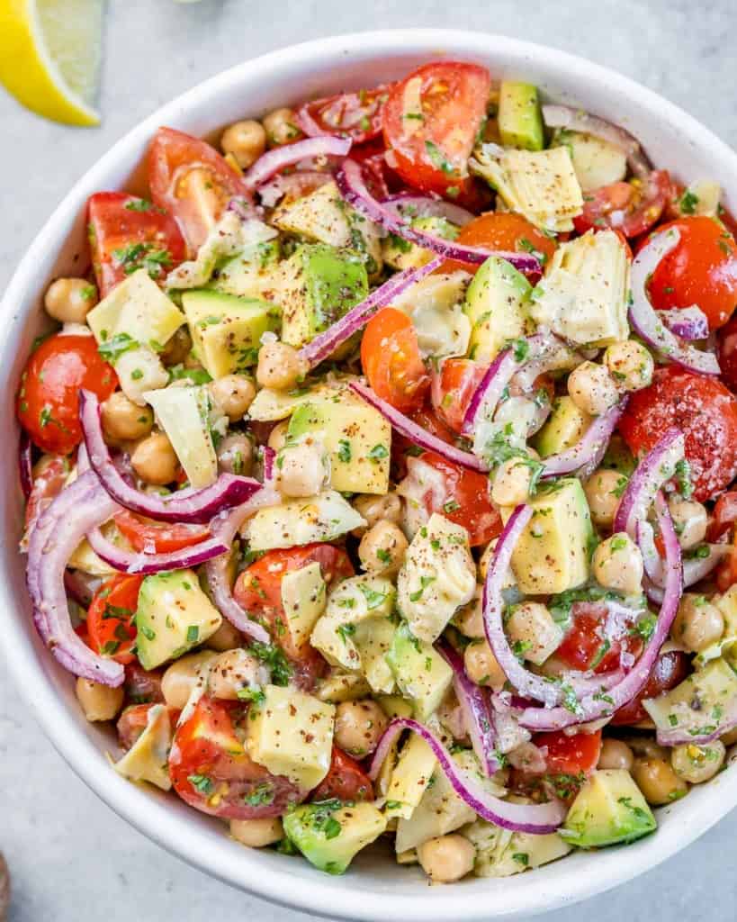 Salad made with artichokes, tomatoes and avocado.