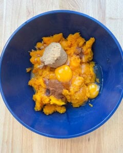 squash, egg, sugar, added to a blue bow.