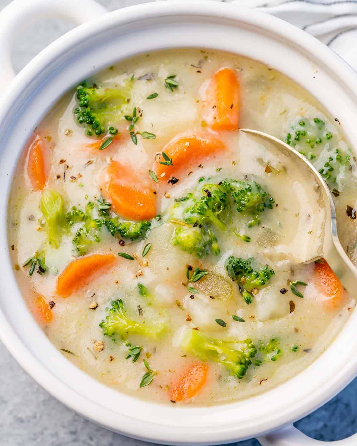 Soup with broccoli, carrots and potatoes in a creamy broth.