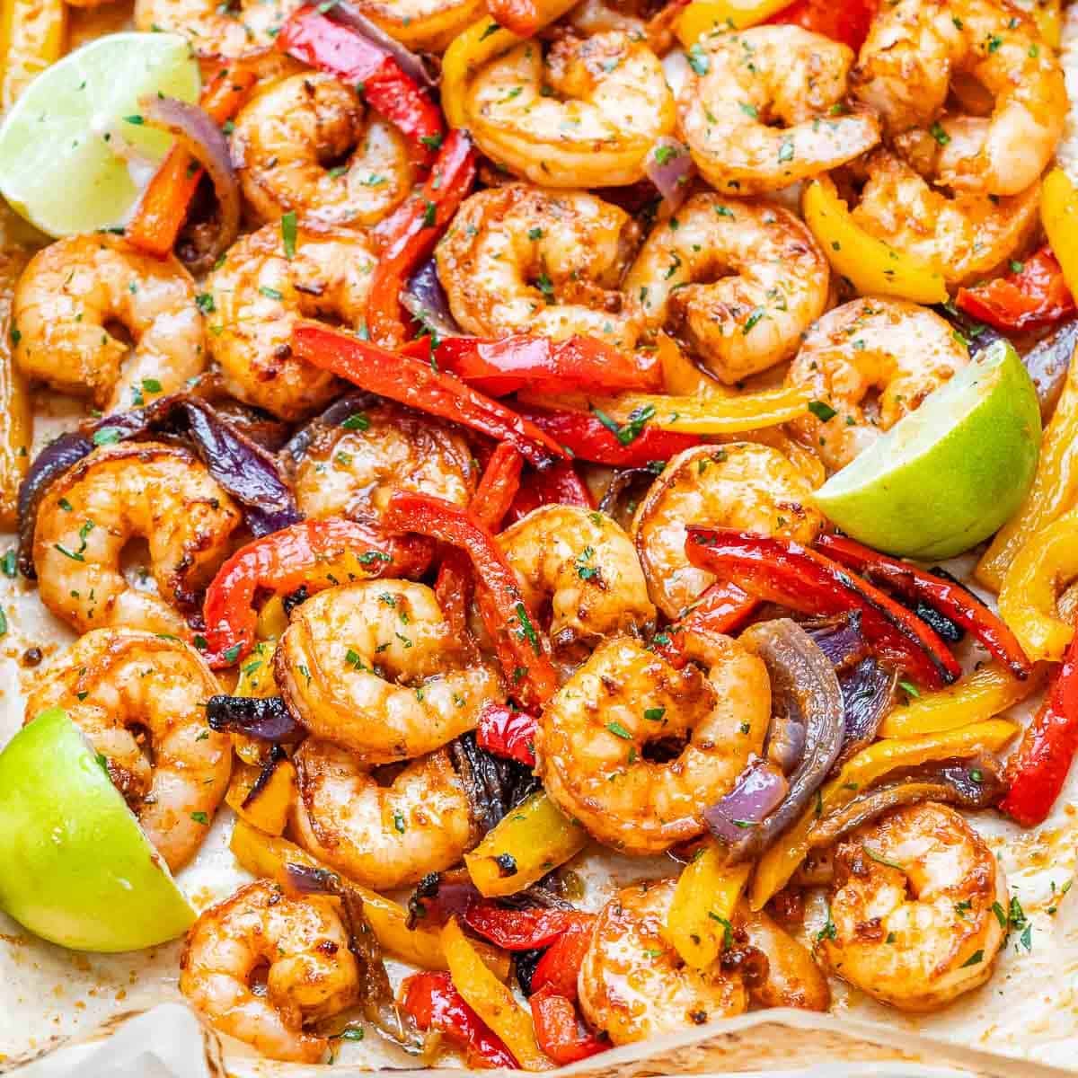 Quick Sheet Pan Shrimp Fajitas Under 30 Minutes