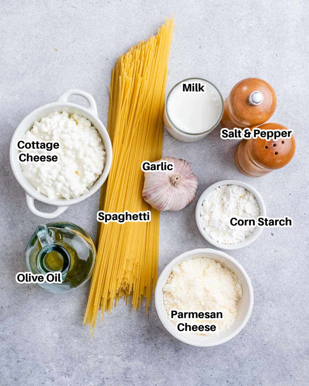 Ingredients to make Alfredo with cottage cheese.
