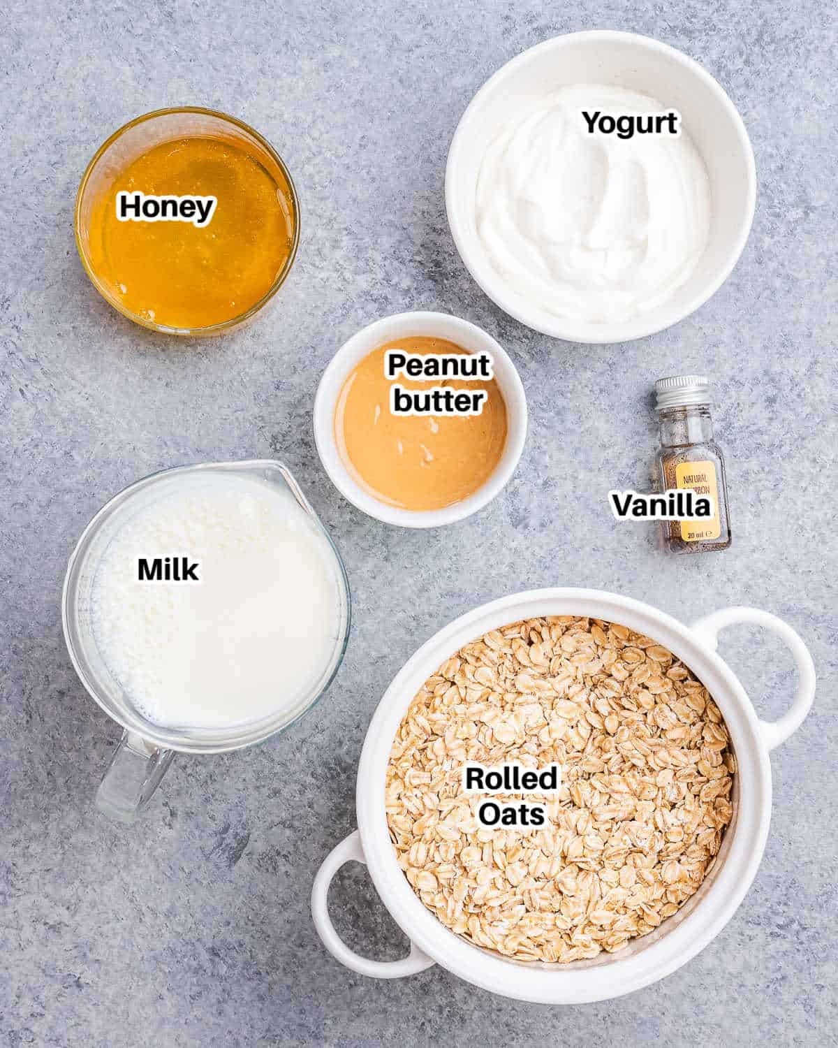 Ingredients to make blended overnight oats.
