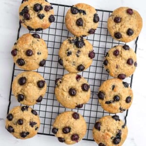 muffins on a wire wrack.