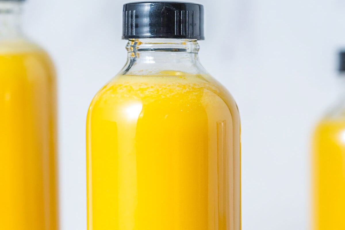 ginger short with lemon in a small bottle.